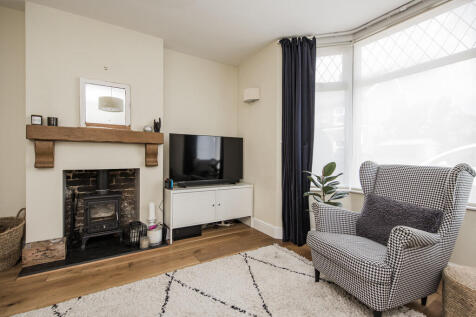 Lounge 1