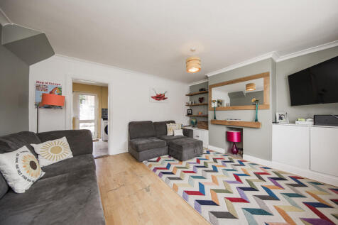 Lounge 1