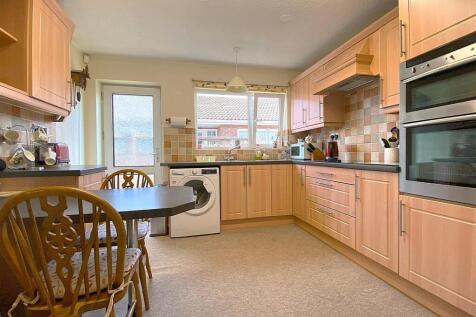 breakfast kitchen image two