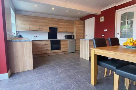 kitchen-diner