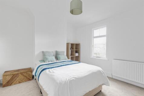 James_anderson-63_lower_richmond_road-sw14__5_.jpg