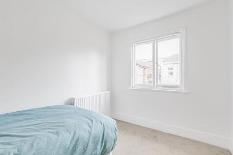 James_anderson-63_lower_richmond_road-sw14__3_.jpg