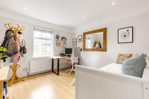 James_anderson-26a_paynesfield_avenue-sw14__1_.jpg