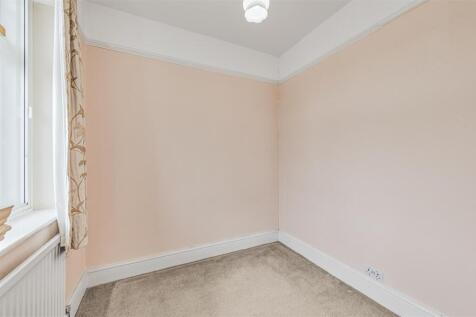 James_Anderson_-_Sheen_Lane_London__SW14_8LE_9.jpg
