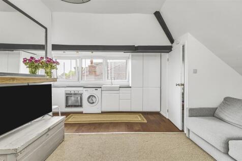 James_Anderson_-_Sheen_Lane_London__SW14_8LE_11.JP