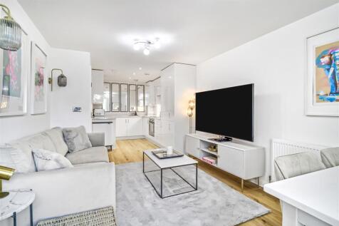 F r_Richmond_Road_Richmond__TW9_4NG-7.jpg