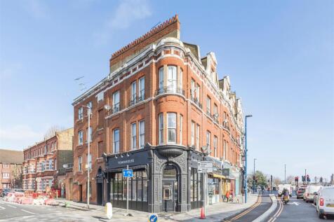 James_Anderson_-_Putney_High_Street-2.jpg