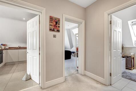 Flat_6__Cadbury_House__Dromore_Road-1.jpg