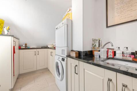 james_anderson_-_17_beaufort_close__7_.jpg