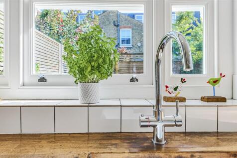 James_Anderson_-_Erpingham_Road_London__SW15_1BE_2