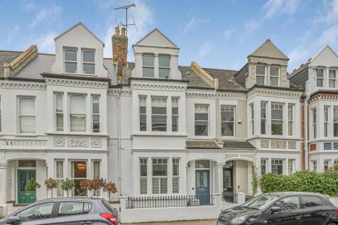 James_Anderson_-_Chelverton_Road__London_SW15_1RW_