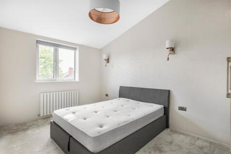 James_Anderson-36b_Lambton_road-sw20_0lt__1_.jpg