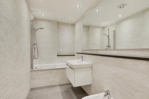 3_Main Ensuite-0