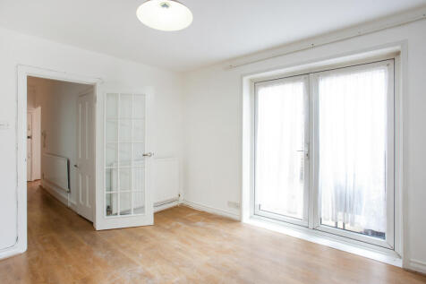 Flat 1, 49 Warwick R