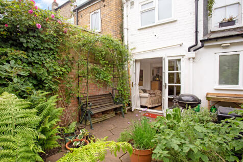 39a Swanscombe Road