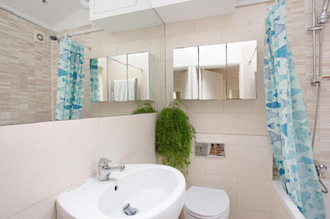39a Swanscombe Road