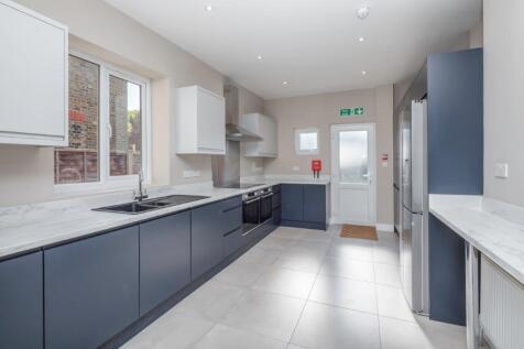 378GOLDHAWKROAD-WHIT