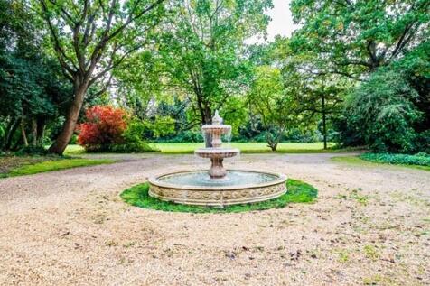 fountain
