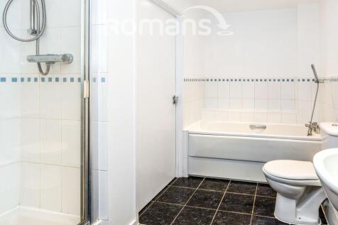 7 - Bathroom