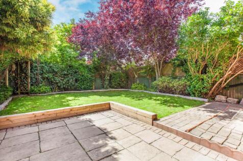 3. Garden.jpg