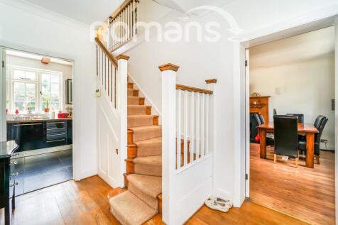 Hallway36LR