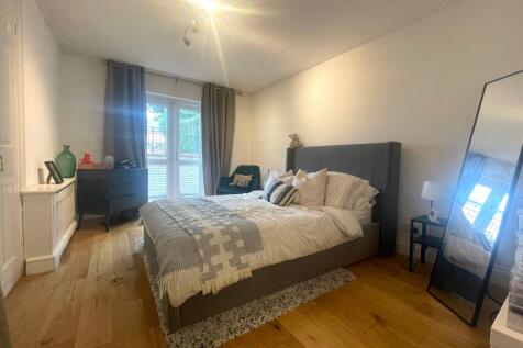 bed 1