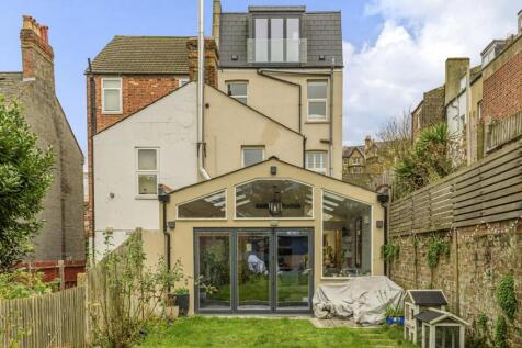 Property Image 11