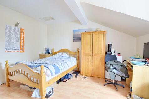 5 master bedroom