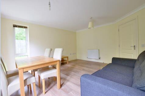 8livingroom3