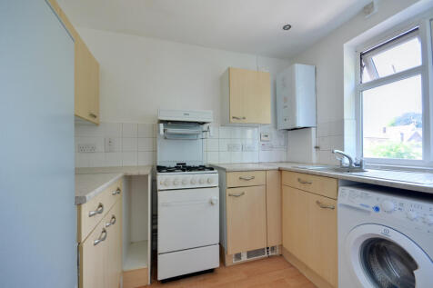 2 - 23 burness Close