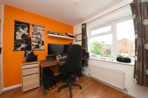2_Elmwood_Court_Pic_13.jpg