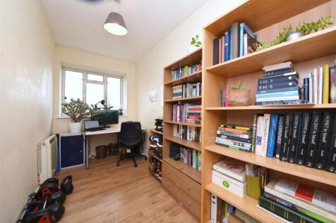 12a_Elmfield_House_Pic_4.jpg