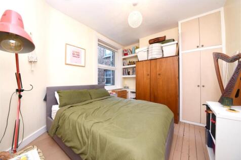 10_Kitchener_Road_Pic_7.jpg