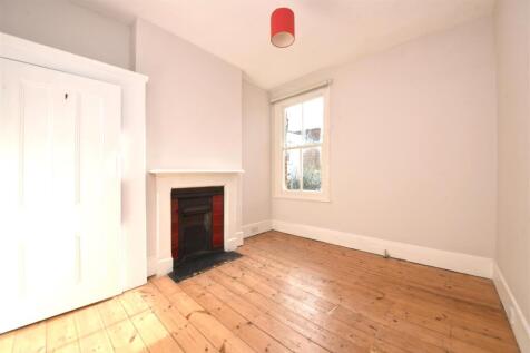 113_Hertford_Road_Pic_3.jpg