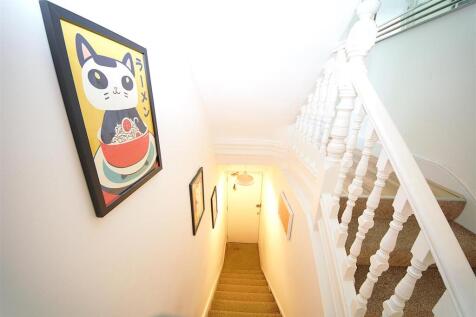 Hallway .jpg