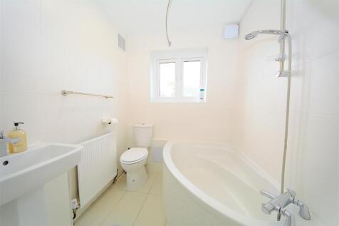 Bathroom.jpg