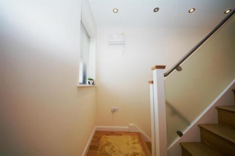 Hallway.jpg