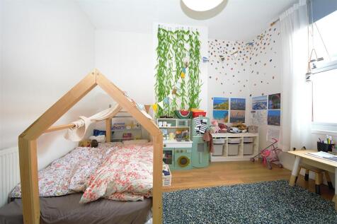 Bedroom 2.jpg