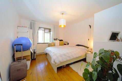 Bedroom.jpg
