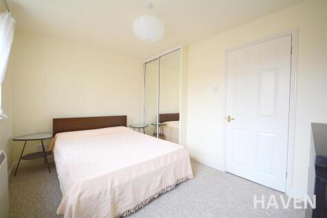 Bedroom1.1.JPG