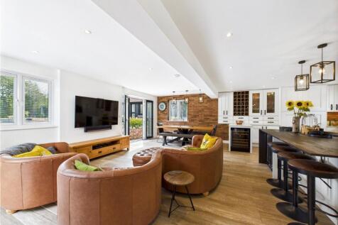 Kitchen/Family Room