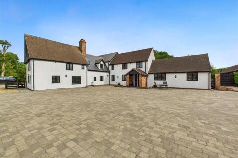 External - Courtyard
