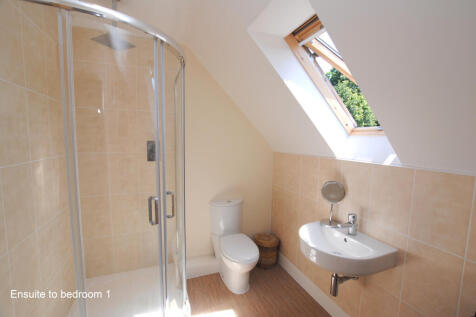 En-suite Bathroom