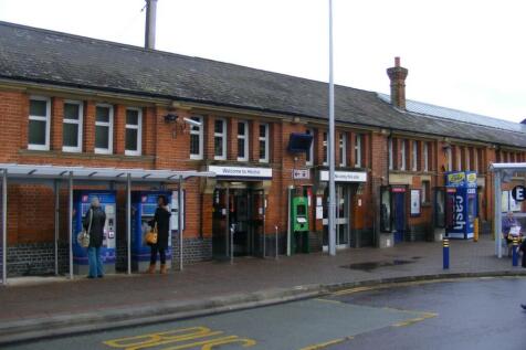 Hitchin Train Station