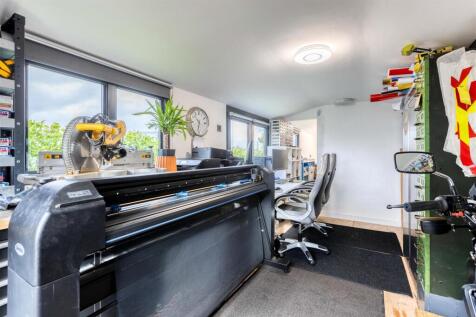 Detached Home Office