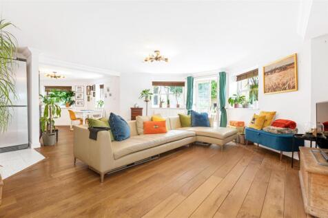 Open Plan Lounge