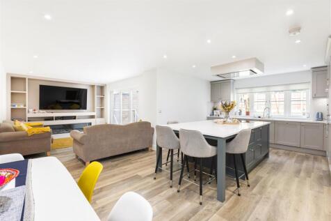 Entertaining area