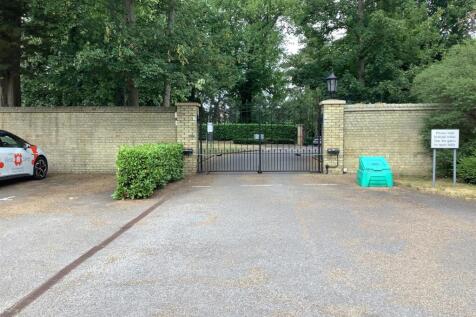 Pryor Wing Gates.jpg