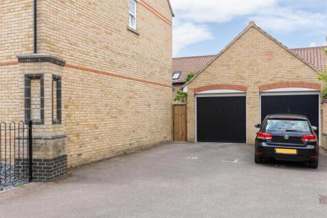 Garage &amp; Driveway