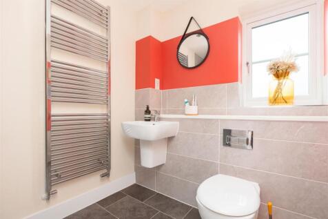 Master En-Suite